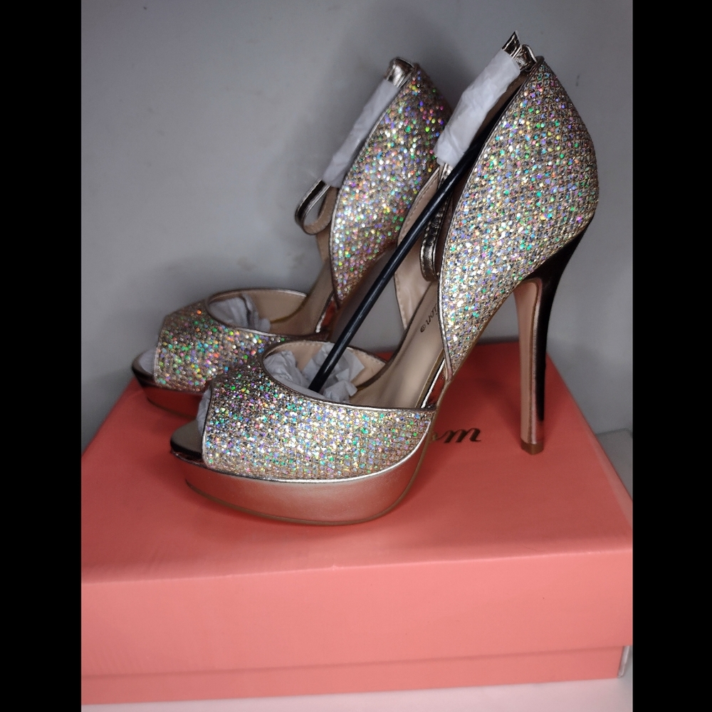 De Blossom Gold Sparkle Heels